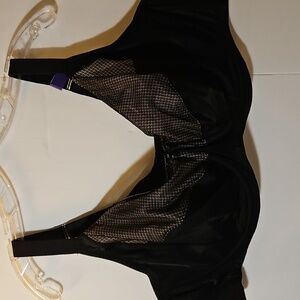 Catherines Intimates Black Underwire Bra - Size 52C - New With Tags